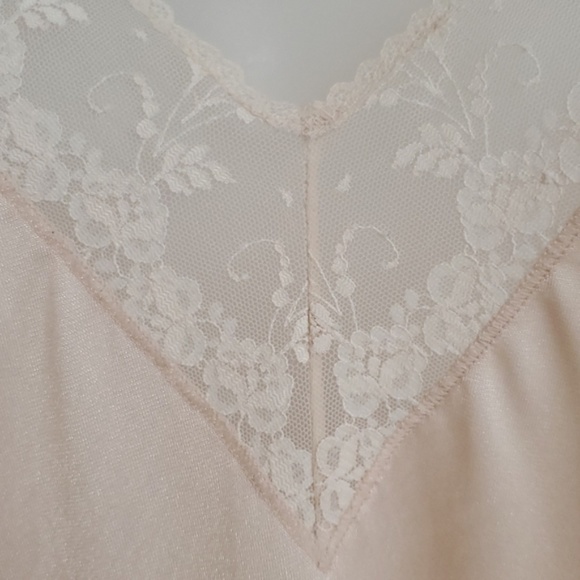 Vintage full Beauty slip/nightie size Large 39-40 bust - Picture 3 of 9